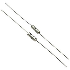 Конденсатор: К53-18   20 В  1.5 мкф